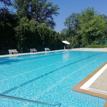 Otp Hotel Budapest Ngoại thất bức ảnh