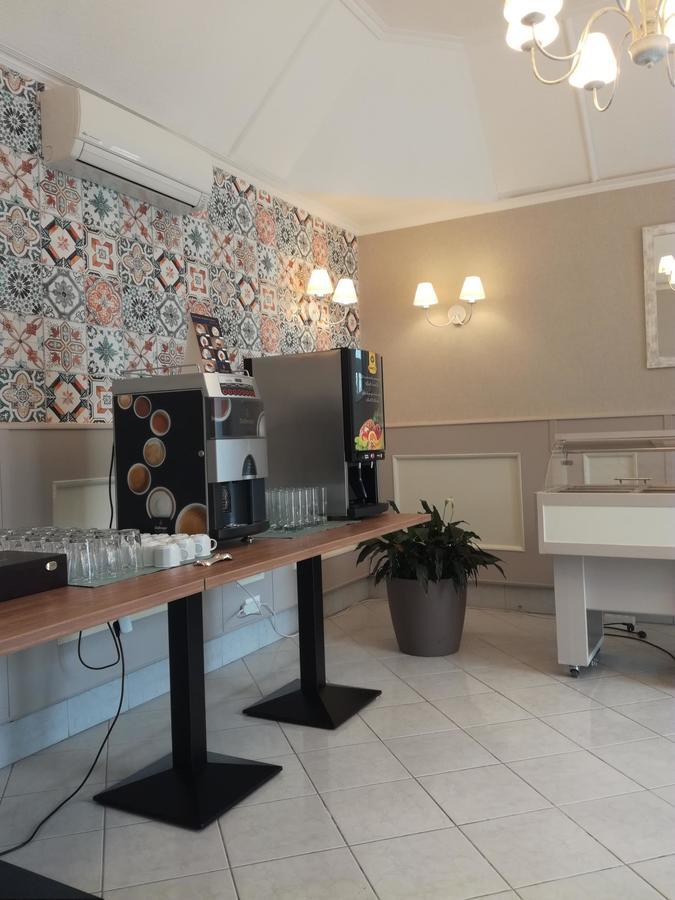Otp Hotel Budapest Ngoại thất bức ảnh