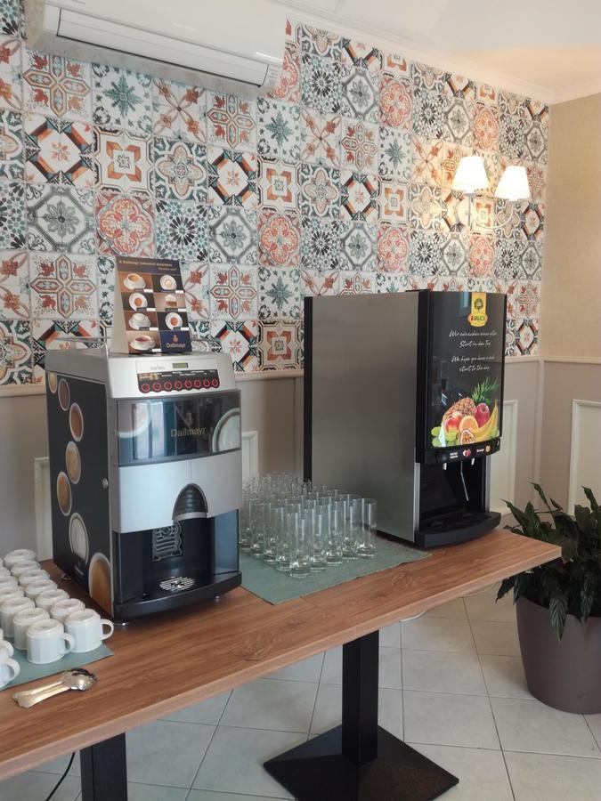 Otp Hotel Budapest Ngoại thất bức ảnh